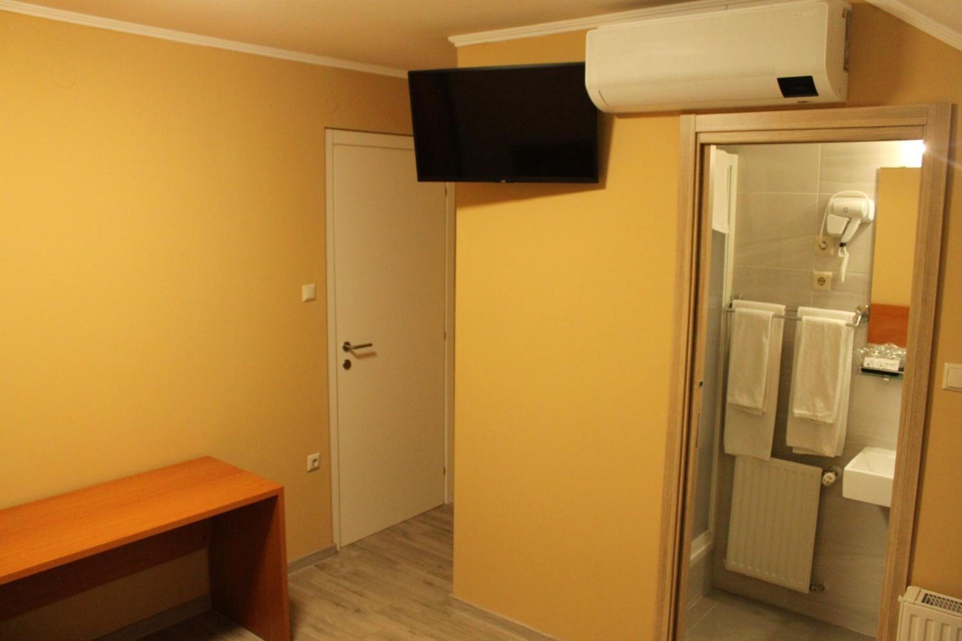 Guesthouse Režekov podrum Jastrebarsko Eksteriør billede