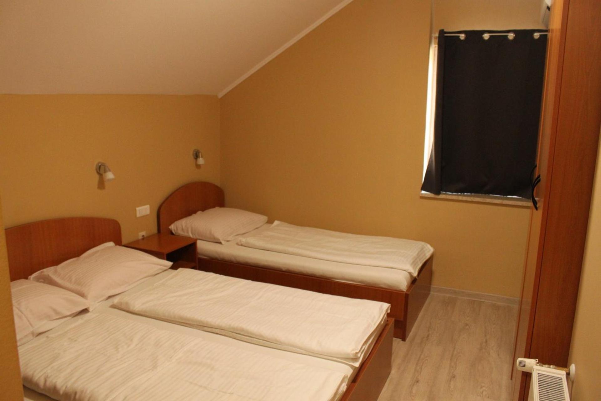 Guesthouse Režekov podrum Jastrebarsko Eksteriør billede
