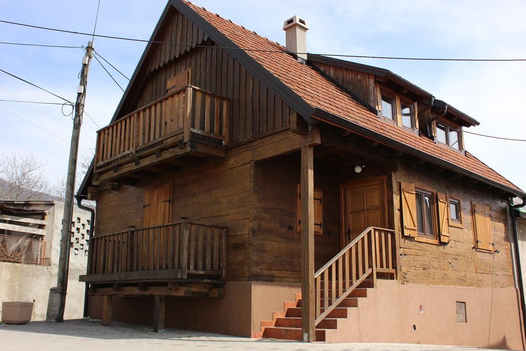 Guesthouse Režekov podrum Jastrebarsko Eksteriør billede